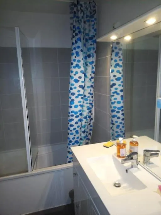 -- Le Refuge, à 50 mètres de la Gare -- Apartamento Grenoble 0*,  França